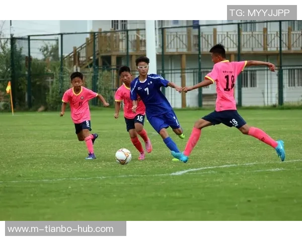 梦幻五人足球诗人谱写绿茵场上的激情与梦想